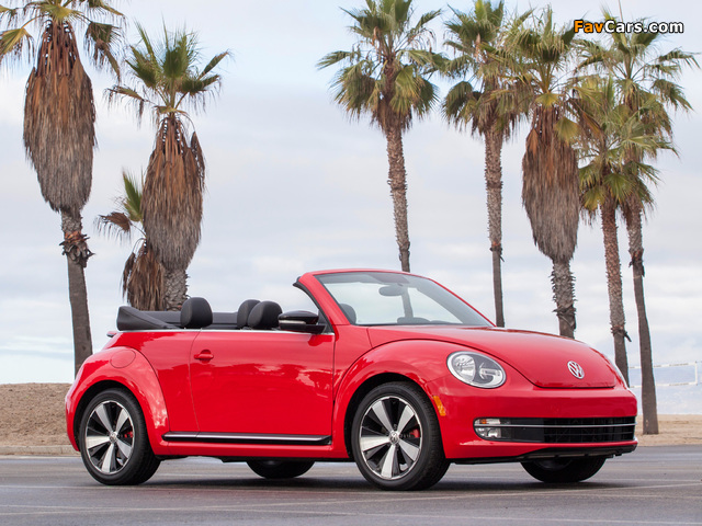 Photos of Volkswagen Beetle Convertible Turbo 2012 (640 x 480)