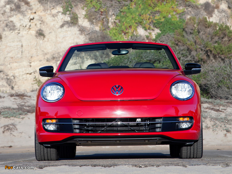 Photos of Volkswagen Beetle Convertible Turbo 2012 (800 x 600)
