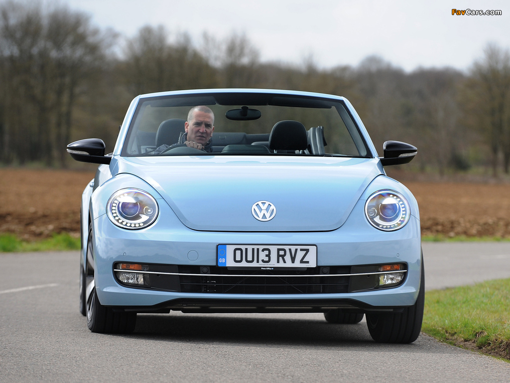 Photos of Volkswagen Beetle Cabrio UK-spec 2013 (1024 x 768)