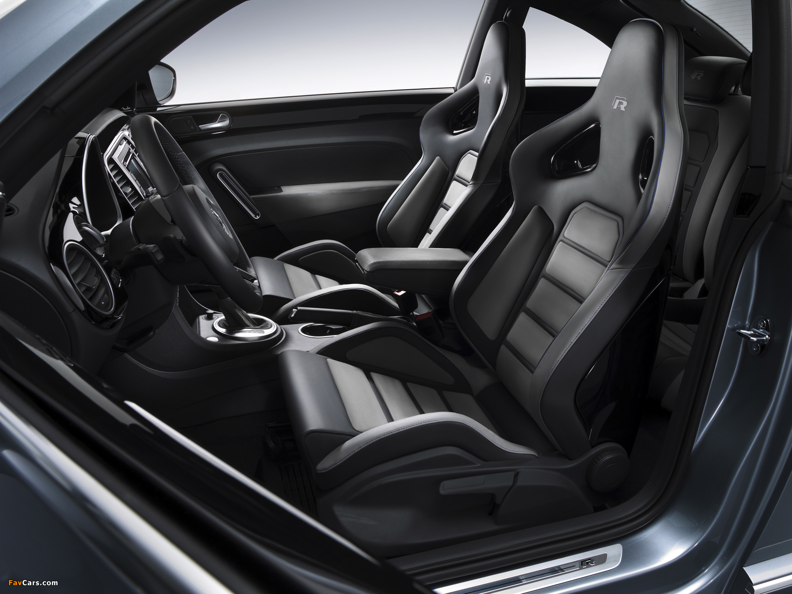 Pictures of Volkswagen Beetle R Concept 2011 (1600 x 1200)