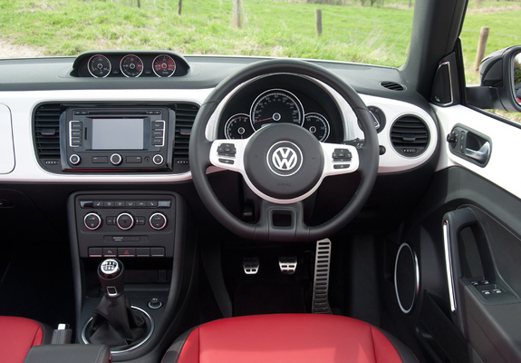 Pictures of Volkswagen Beetle Cabrio 60s Edition UK-spec 2013