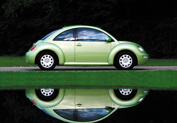 Volkswagen New Beetle 1998–2005 photos