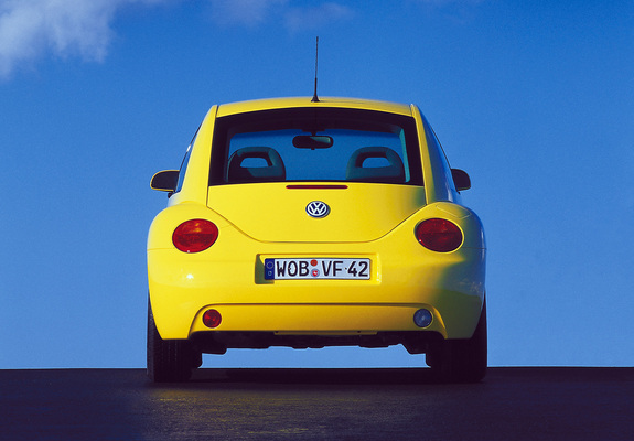 Volkswagen New Beetle 1998–2005 photos