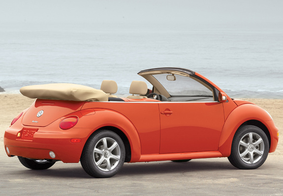 Volkswagen New Beetle Convertible 2000–05 images