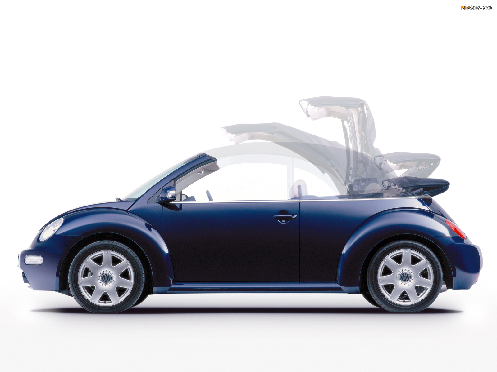Volkswagen New Beetle Cabrio 2000–05 photos (1600 x 1200)