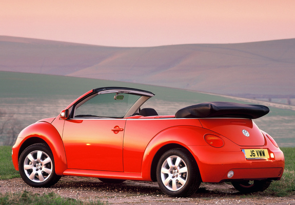 Volkswagen New Beetle Cabrio UK-spec 2000–05 pictures