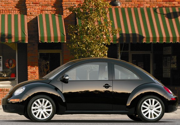 Volkswagen New Beetle US-spec 2006–10 photos