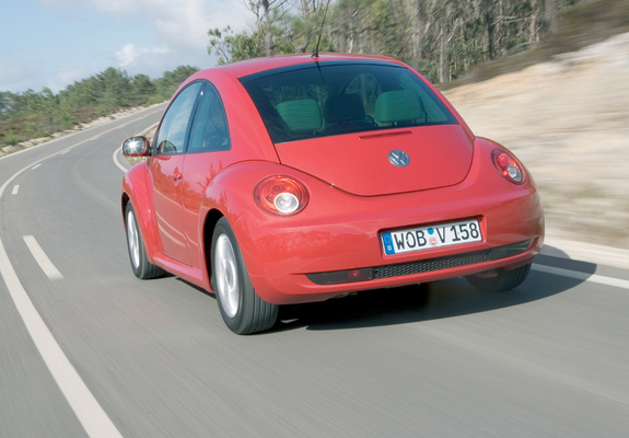 Volkswagen New Beetle 2006–10 photos