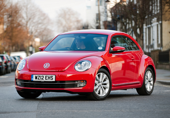Volkswagen Beetle UK-spec 2011 images