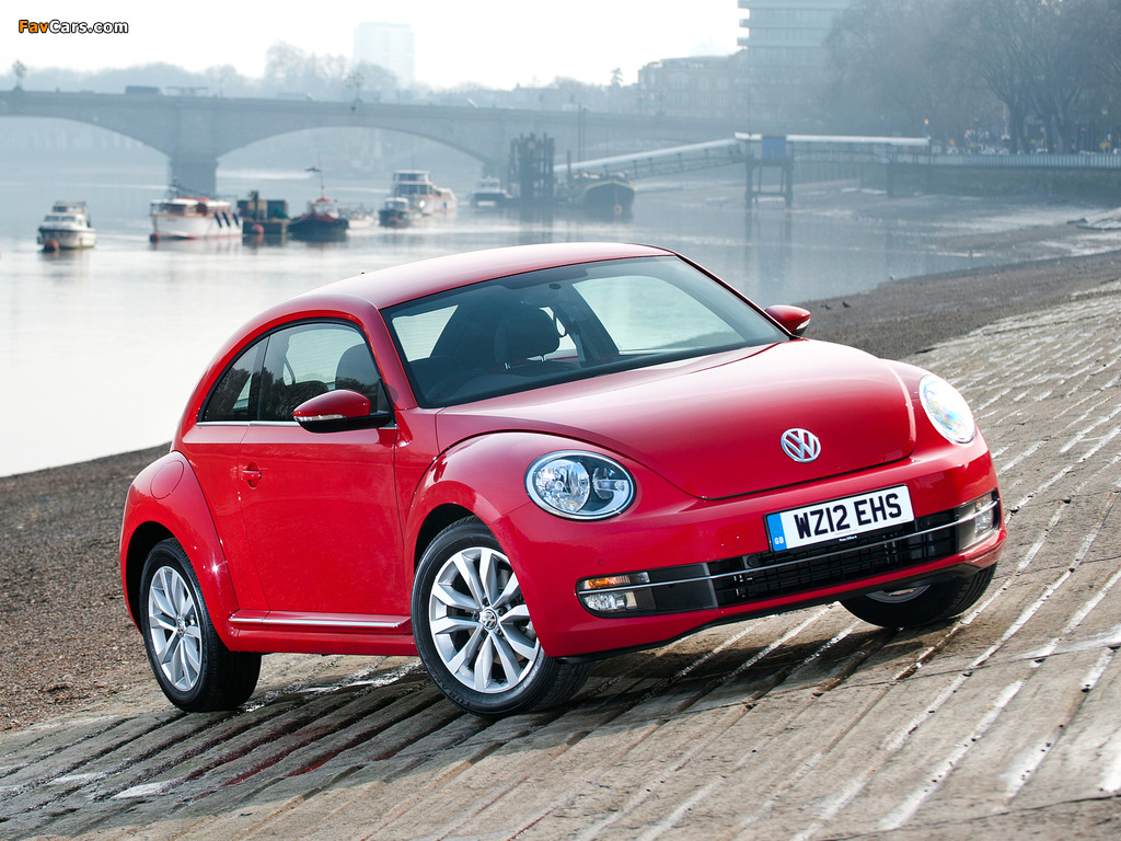Volkswagen Beetle UK-spec 2011 images (1024 x 768)