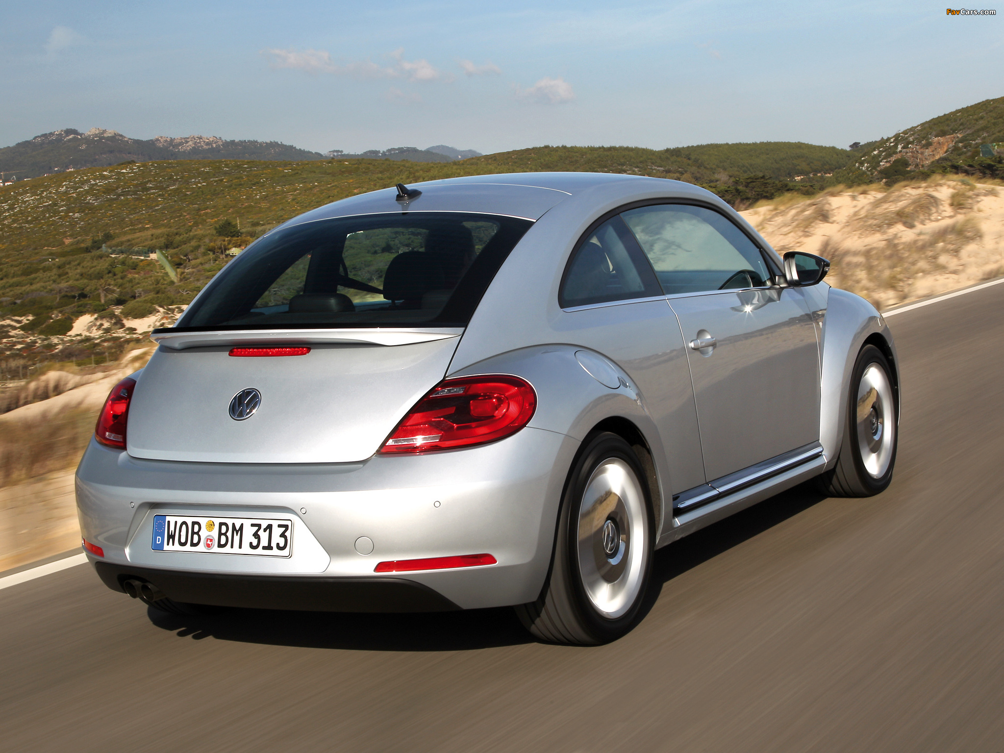 Volkswagen Beetle 2011 photos (2048 x 1536)