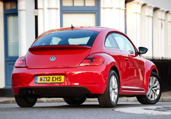 Volkswagen Beetle UK-spec 2011 pictures
