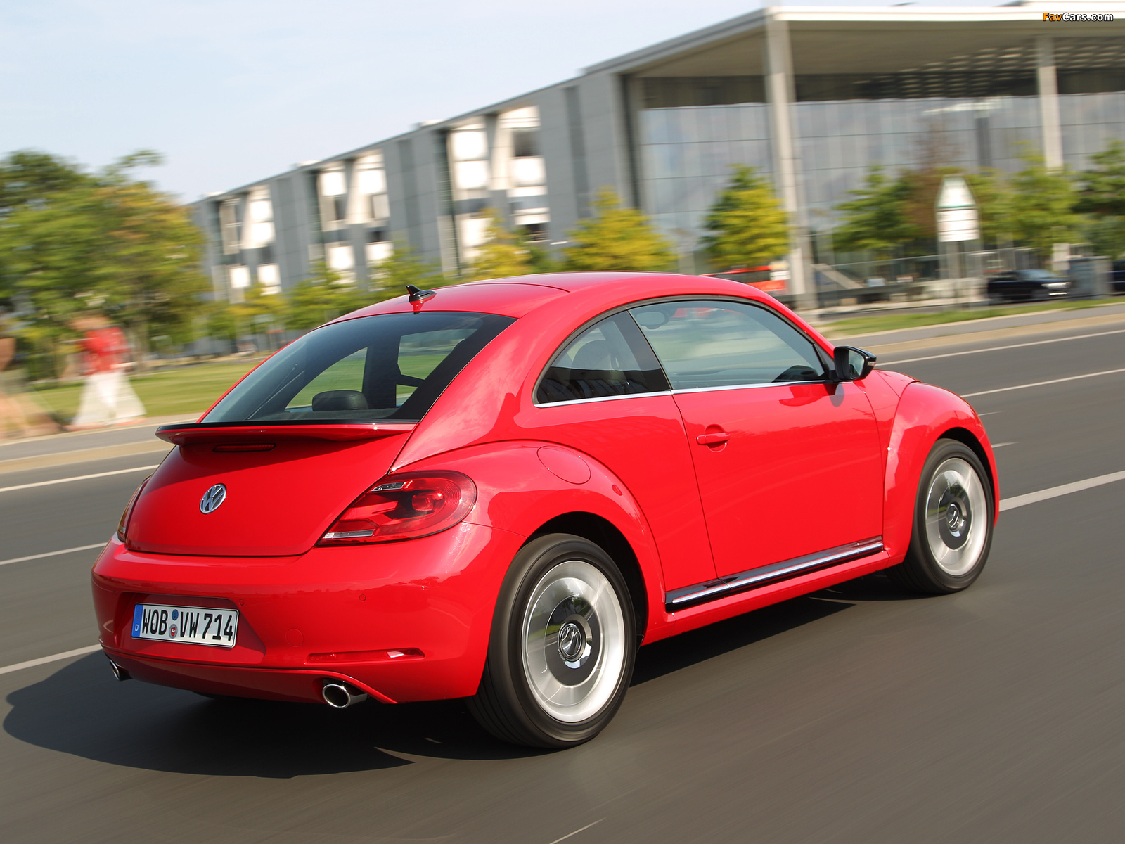 Volkswagen Beetle 2011 wallpapers (1600 x 1200)