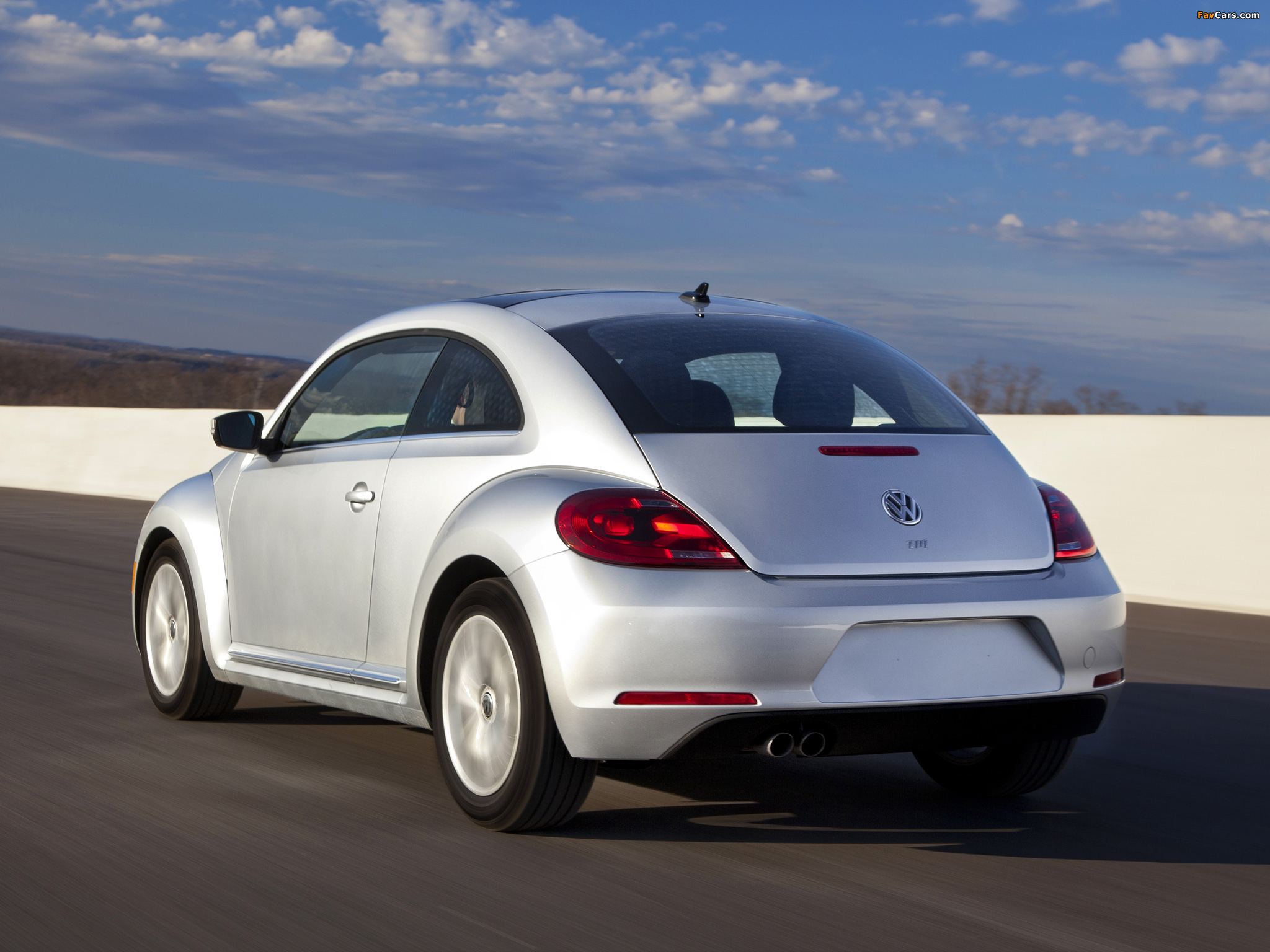 Volkswagen Beetle TDi US-spec 2012 images (2048 x 1536)