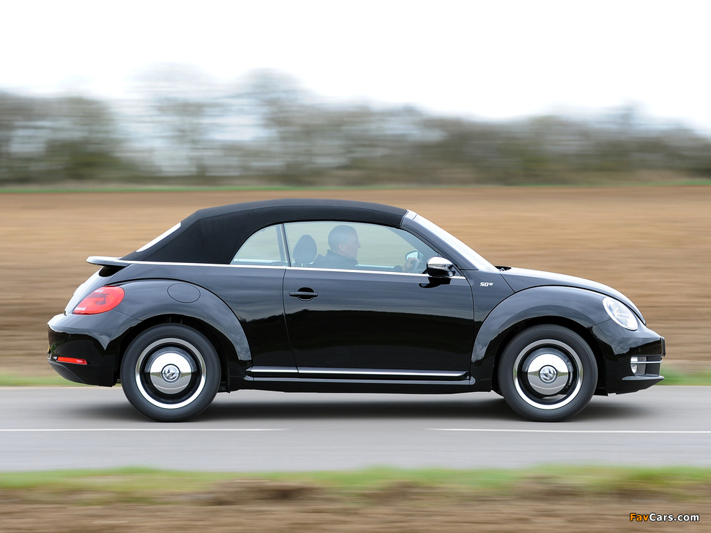 Volkswagen Beetle Cabrio 50s Edition UK-spec 2013 images (1024 x 768)