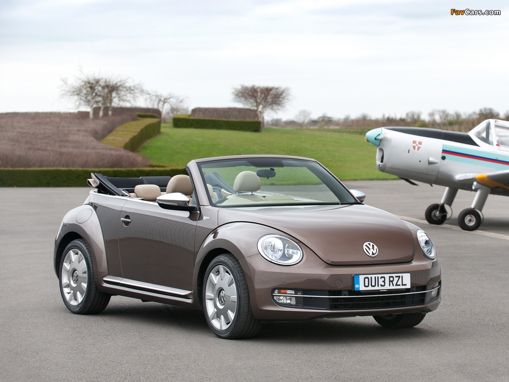 Volkswagen Beetle Cabrio 70s Edition UK-spec 2013 pictures (1024 x 768)