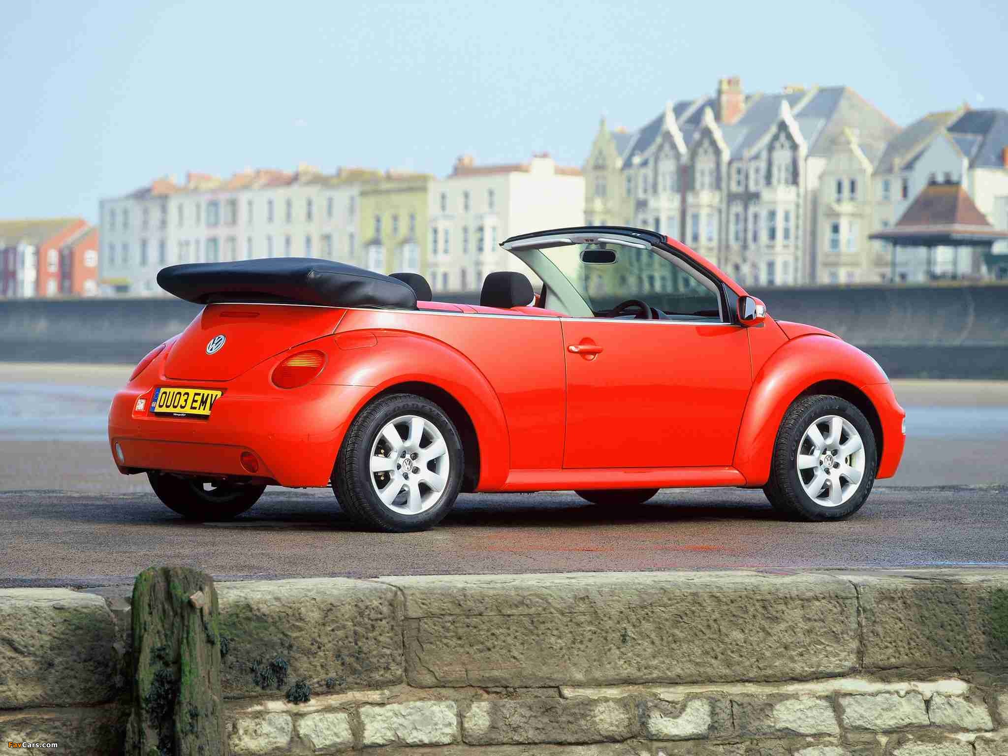 Volkswagen New Beetle Cabrio UK-spec 2000–05 wallpapers (2048 x 1536)