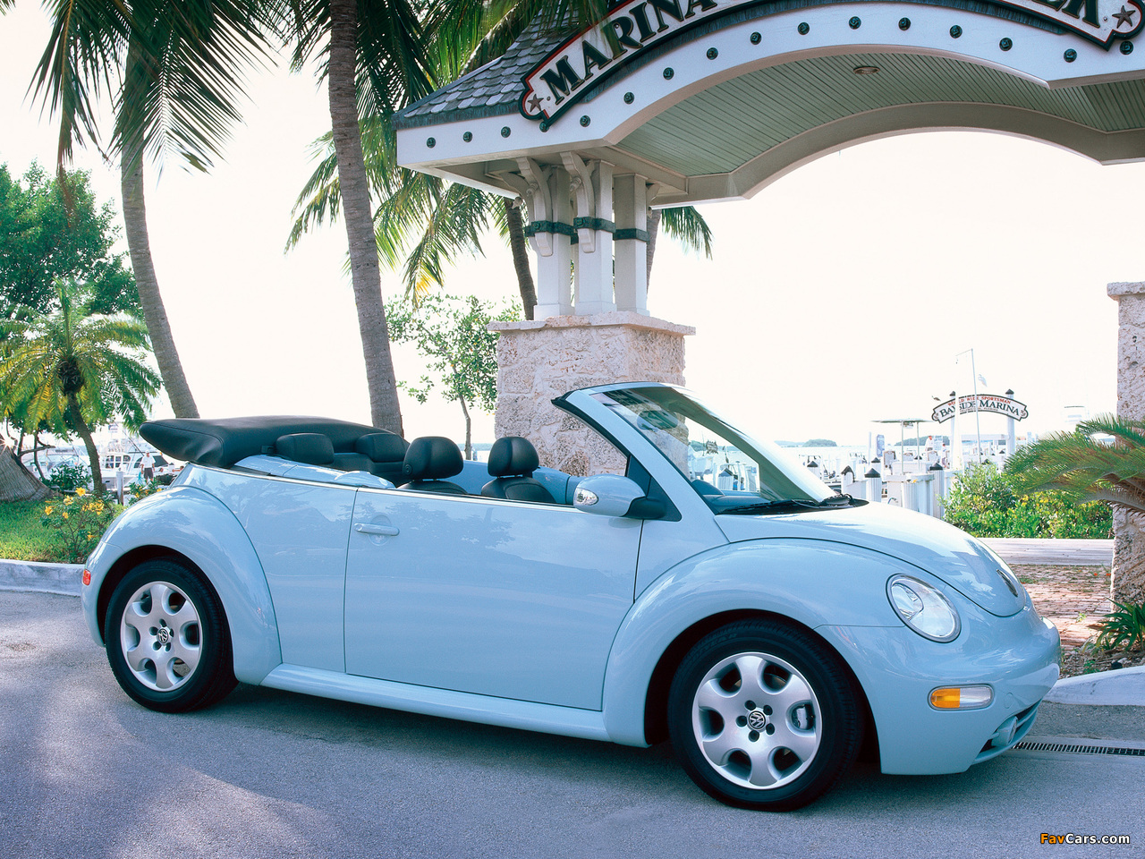 Volkswagen New Beetle Convertible 2000–05 wallpapers (1280 x 960)