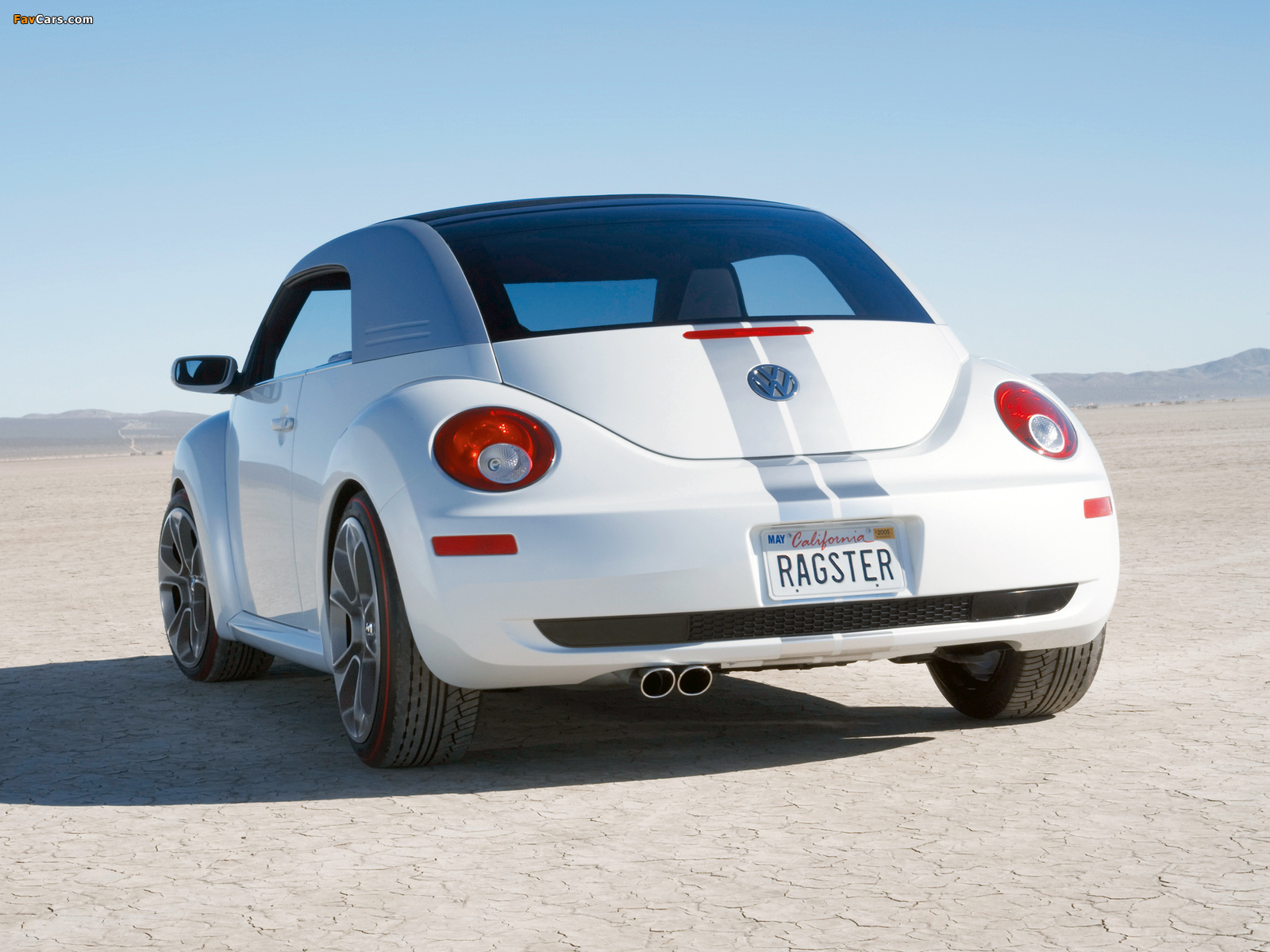 Volkswagen New Beetle Ragster Concept 2005 wallpapers (1600 x 1200)