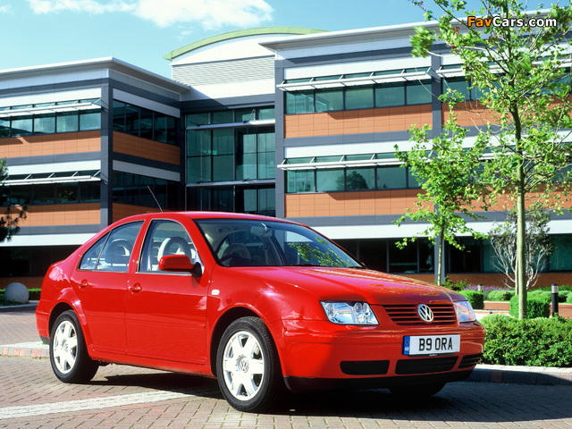 Images of Volkswagen Bora UK-spec 1998–2005 (640 x 480)