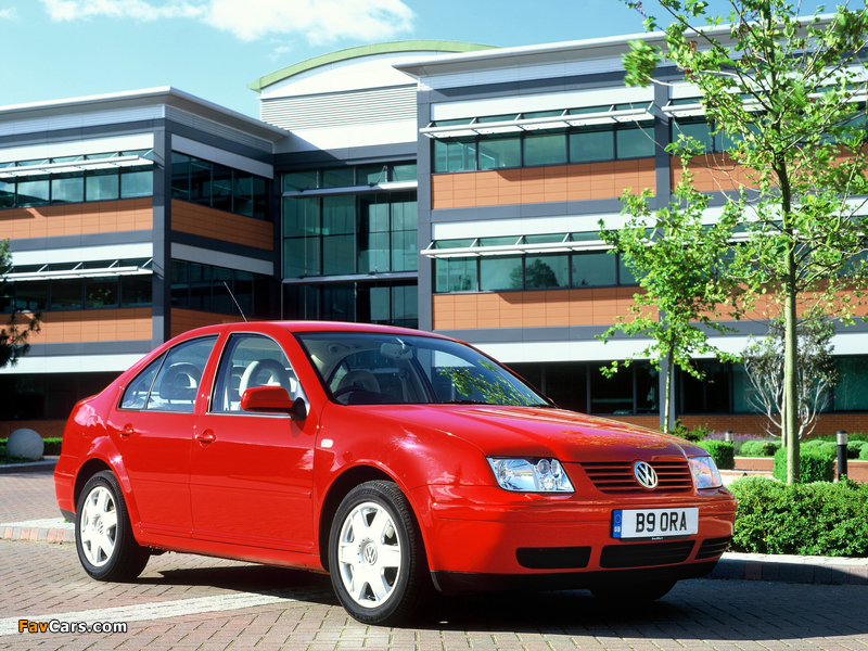 Images of Volkswagen Bora UK-spec 1998–2005 (800 x 600)
