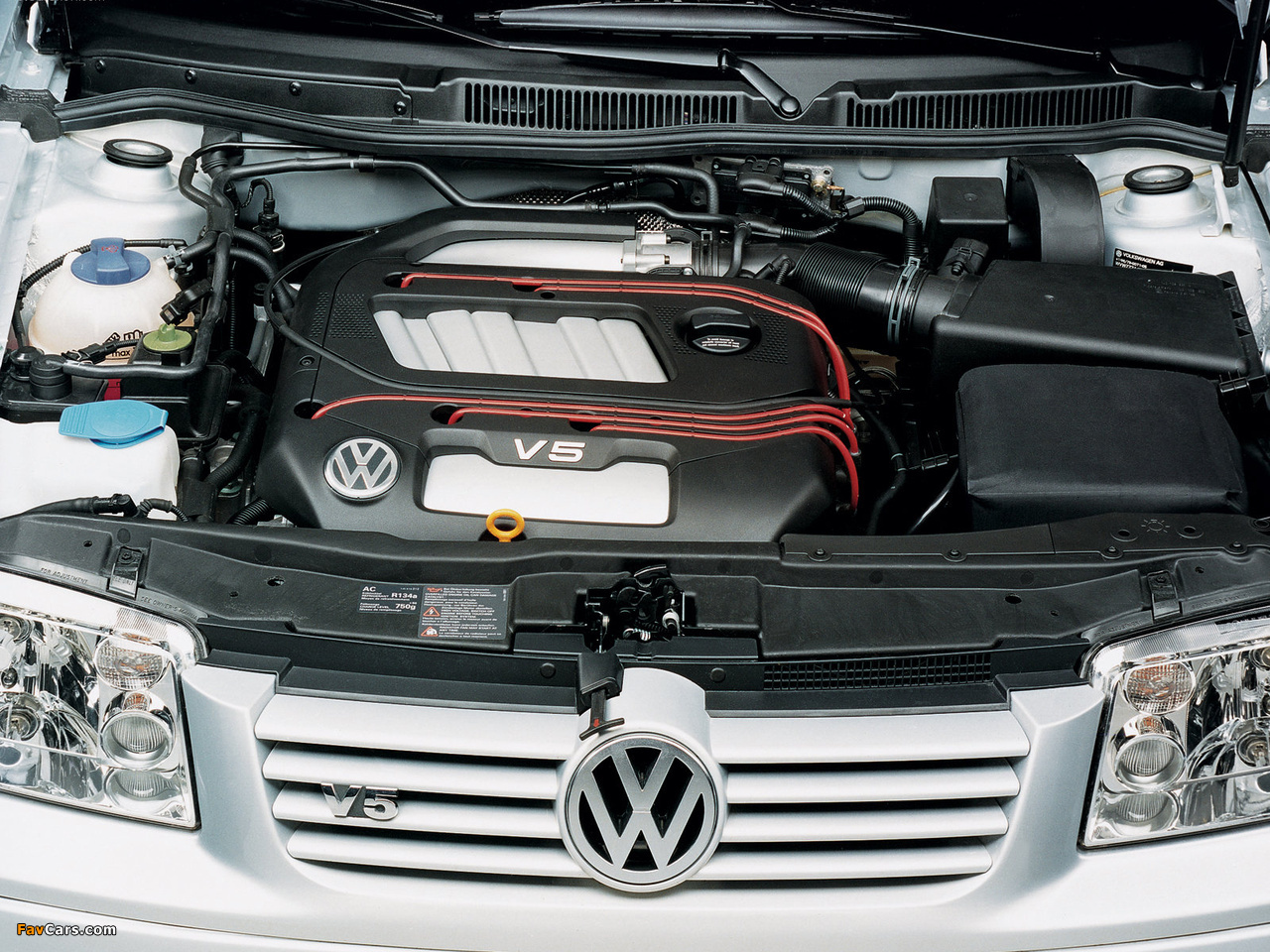 Pictures of Volkswagen Bora 1998–2005 (1280 x 960)