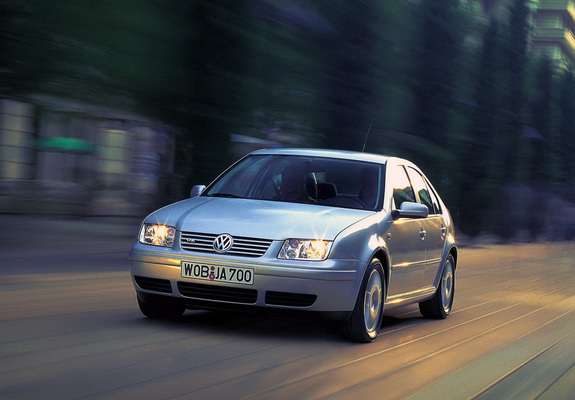 Volkswagen Bora 1998–2005 images