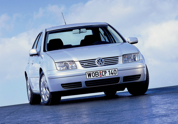 Volkswagen Bora 1998–2005 photos