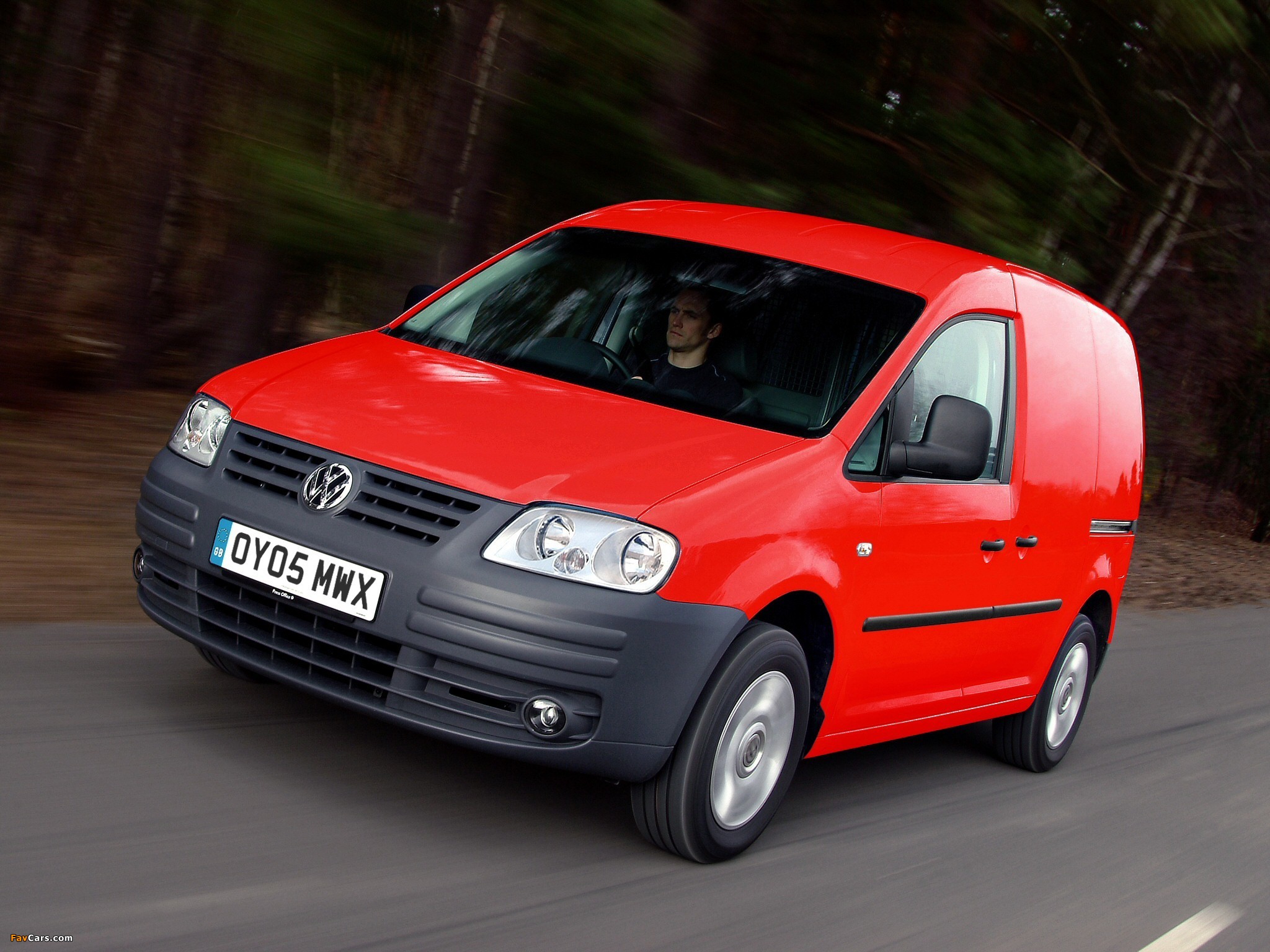 Images of Volkswagen Caddy Kasten UK-spec (Type 2K) 2004–10 (2048 x 1536)