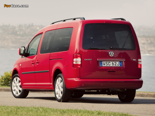 Images of Volkswagen Caddy Maxi Life AU-spec (Type 2K) 2010 (640 x 480)