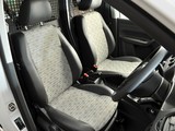 Images of Volkswagen Caddy Kasten Maxi UK-spec (Type 2K) 2010