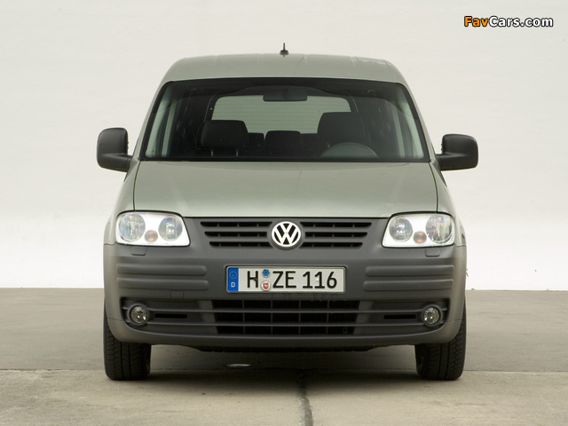 Photos of Volkswagen Caddy Life (Type 2K) 2004–10 (640 x 480)