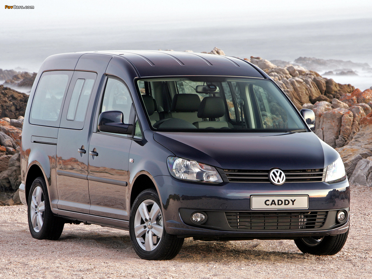 Photos of Volkswagen Caddy Maxi ZA-spec (Type 2K) 2010 (1280 x 960)