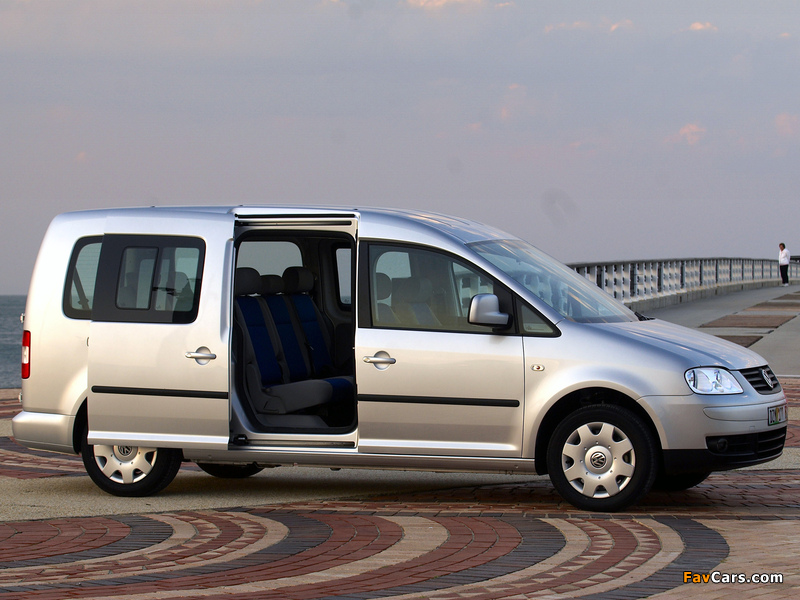 Pictures of Volkswagen Caddy Maxi Life ZA-spec (Type 2K) 2007–10 (800 x 600)