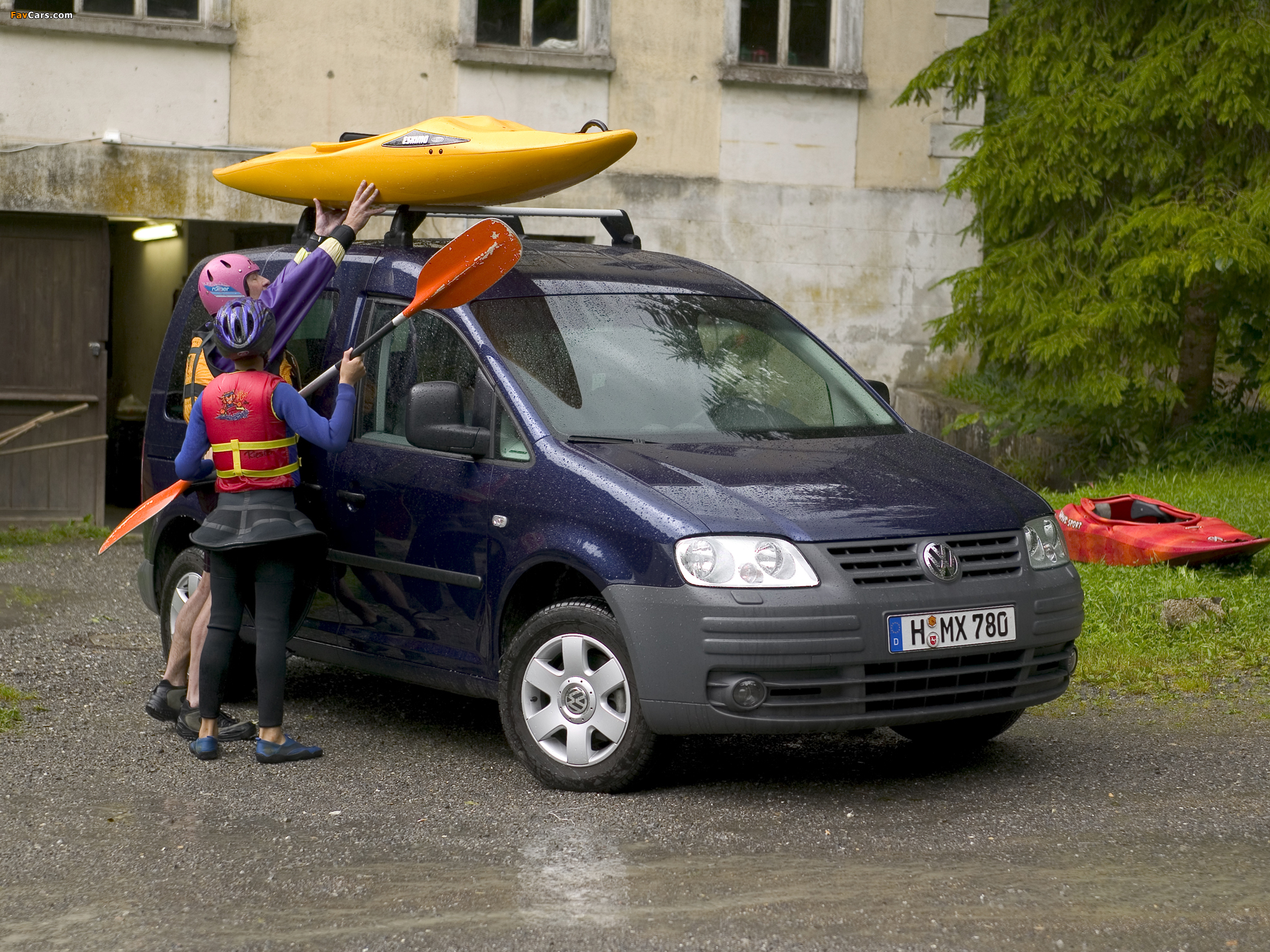 Volkswagen Caddy Life (Type 2K) 2004–10 photos (2048 x 1536)