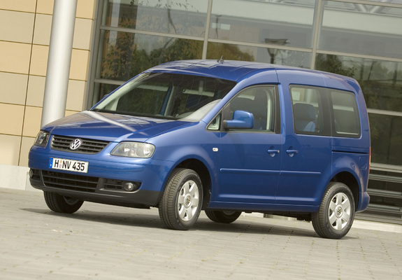 Volkswagen Caddy Life (Type 2K) 2004–10 wallpapers