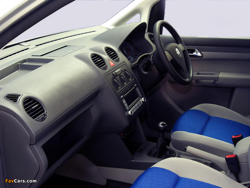 Volkswagen Caddy Maxi Life ZA-spec (Type 2K) 2007–10 pictures (800 x 600)