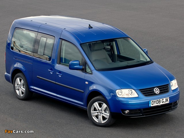 Volkswagen Caddy Maxi Life UK-spec (Type 2K) 2007–10 pictures (640 x 480)