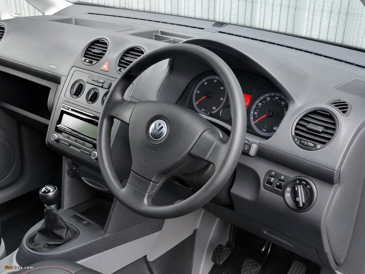 Volkswagen Caddy Sportline (Type 2K) 2008–10 wallpapers (1280 x 960)