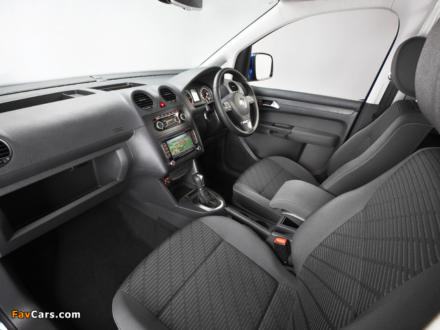 Volkswagen Caddy Maxi 4MOTION AU-spec (Type 2K) 2010 images (640 x 480)
