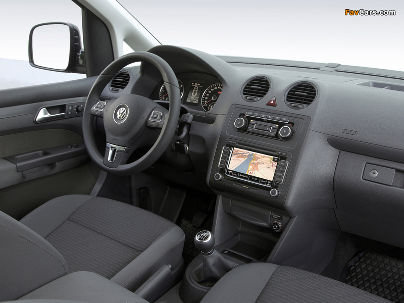Volkswagen Caddy Maxi (Type 2K) 2010 pictures (800 x 600)