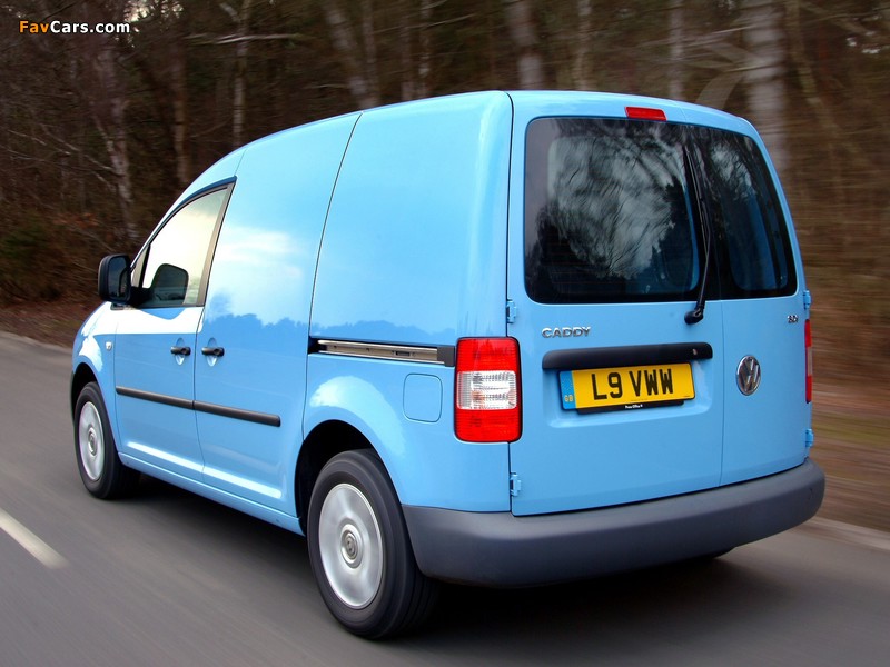 Volkswagen Caddy Kasten UK-spec (Type 2K) 2004–10 wallpapers (800 x 600)