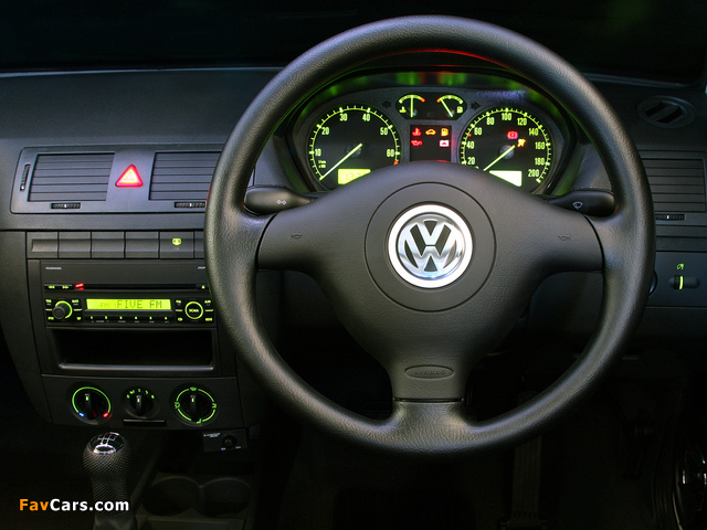 Volkswagen Citi Golf 1.4i Xcite 2009 wallpapers (640 x 480)