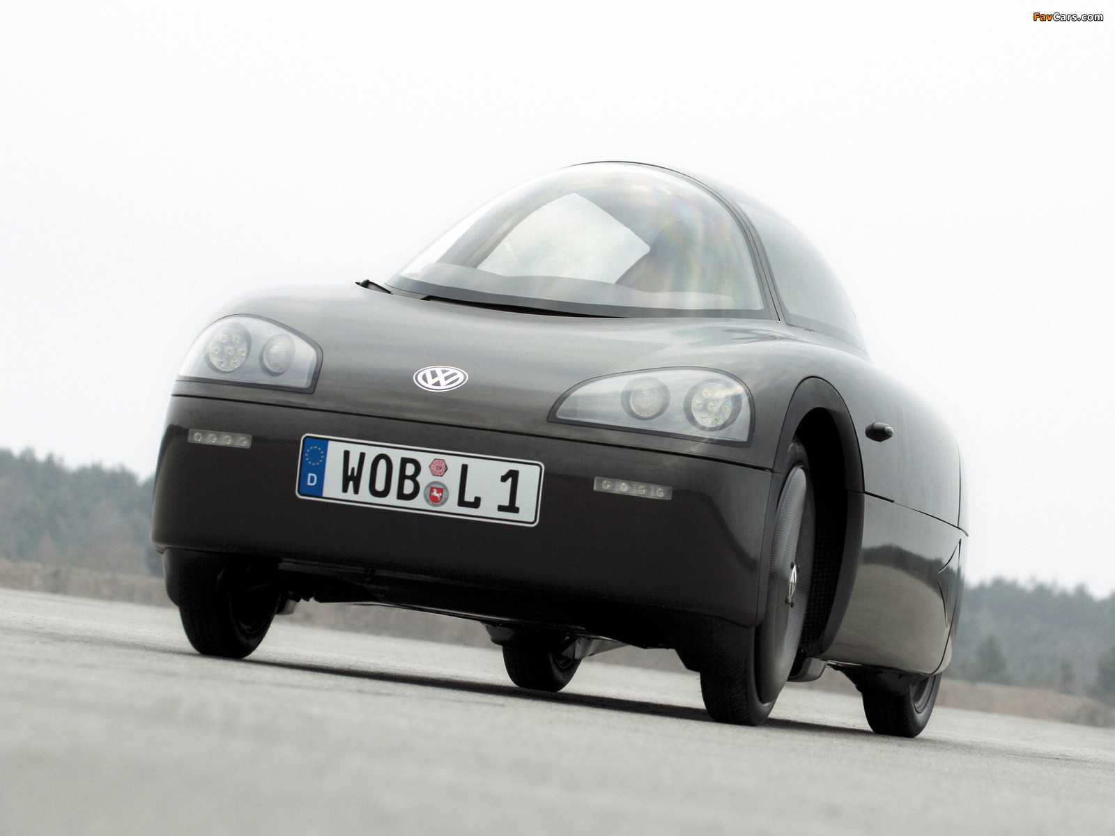 Photos of Volkswagen 1 Liter Car Concept 2003 (1600 x 1200)