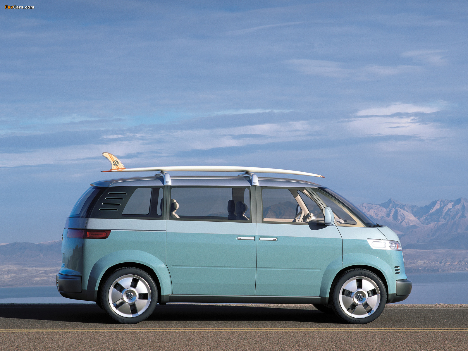 Pictures of Volkswagen Microbus Concept 2001 (1600 x 1200)