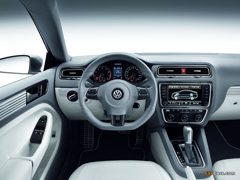 Volkswagen New Compact Coupe Concept 2010 wallpapers (800 x 600)