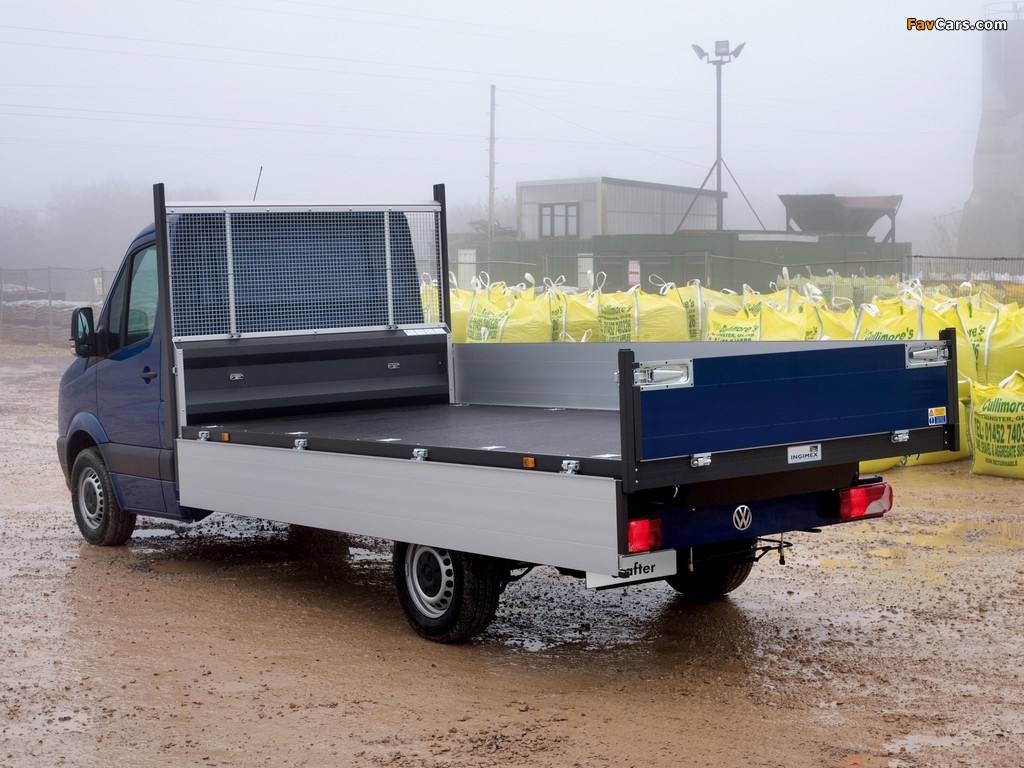 Images of Volkswagen Crafter LWB Pickup UK-spec 2006–11 (1024 x 768)