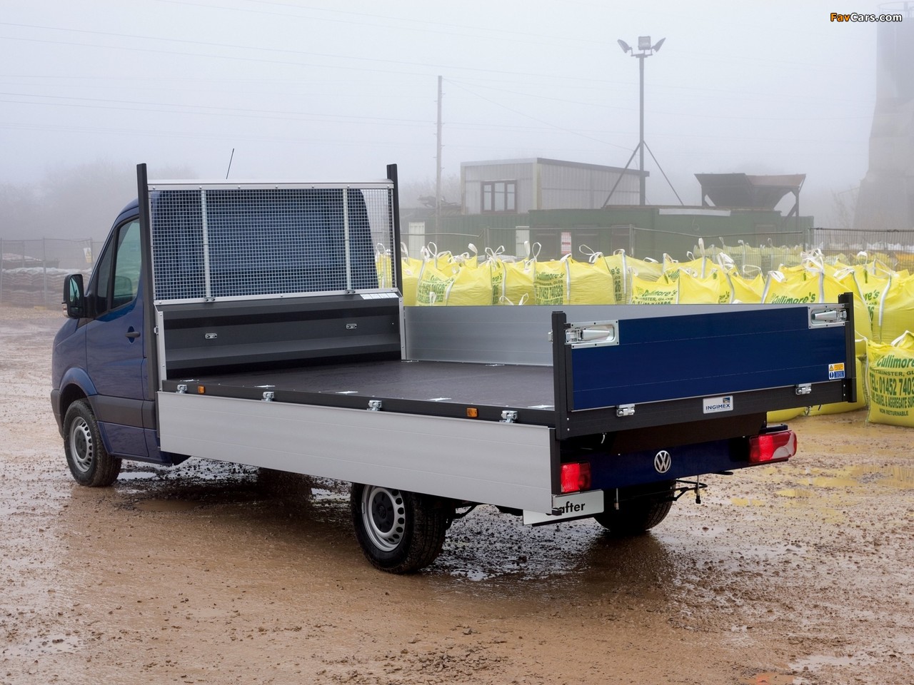 Images of Volkswagen Crafter LWB Pickup UK-spec 2006–11 (1280 x 960)