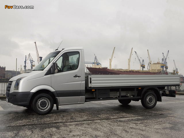 Photos of Volkswagen Crafter LWB Pickup 2006–11 (640 x 480)