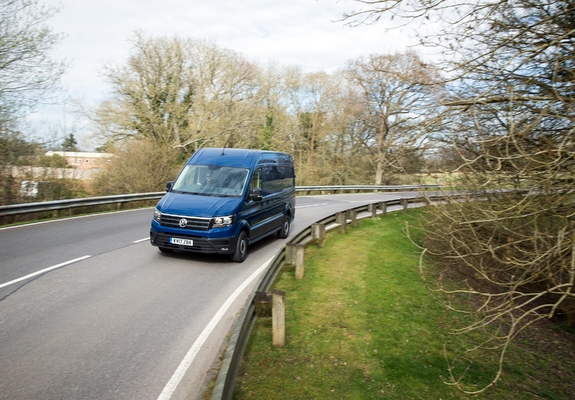 Pictures of Volkswagen Crafter High Roof Van UK-spec 2017